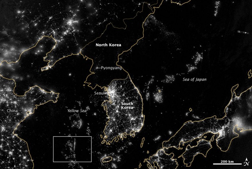 https://eoimages.gsfc.nasa.gov/images/imagerecords/79000/79796/korea_vir_2012268_1.jpg