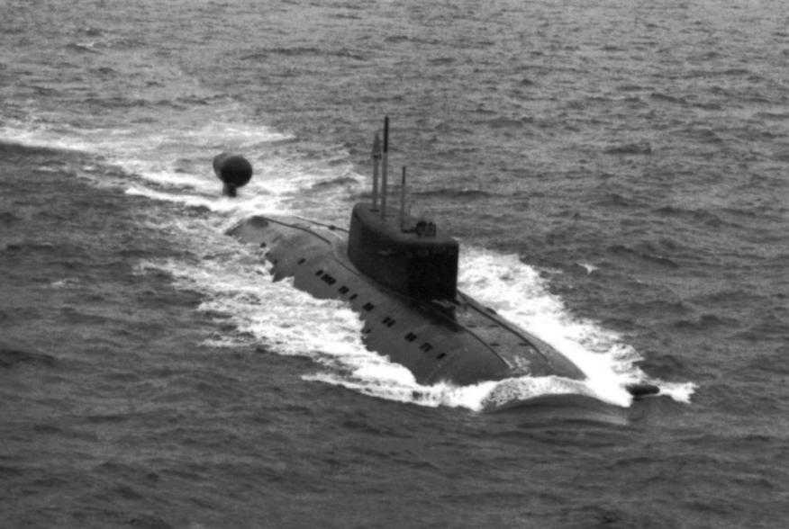 Aerial starboard bow view of a Russian Navy Northern Fleet Sierra II class nuclear-powered attack submarine underway on the surface.