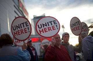 Union members from UNITE HERE Local 54 rally outside the Trump Taj Mahal Casino in Atlantic City, New Jersey October 24, 2014. REUTERS/Mark Makela