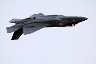 An Israeli Air Force F-35 fighter jet flies during an aerial demonstration at a graduation ceremony for Israeli Air Force pilots at the Hatzerim air base in southern Israel, December 27, 2017. REUTERS/Amir Cohen