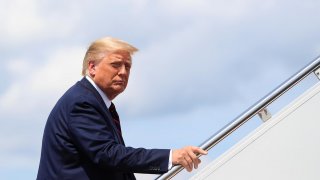 U.S. President Donald Trump boards Air Force One as he departs on campaign travel to Old Forge, Pennsylvania at Joint Base Andrews, Maryland, U.S., August 20, 2020. REUTERS/Tom Brenner