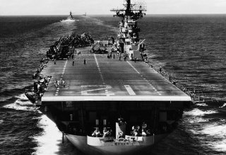 2560px-USS_Boxer_%28CVA-21%29_underway_off_Korea_in_July_1953.jpg