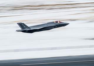 https://www.dvidshub.net/image/6016588/f-35-demo-team-practices-over-hill-afb