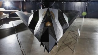 F-117A