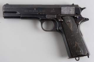 By Askild Antonsen - Colt 1912, CC BY 2.0, https://commons.wikimedia.org/w/index.php?curid=56166223