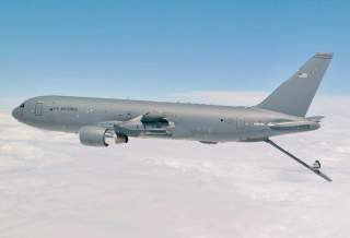 https://en.wikipedia.org/wiki/Boeing_KC-46_Pegasus#/media/File:KC-46_Pegasus_prepares_to_refuel_C-17_(cropped).jpg