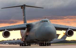 https://www.dvidshub.net/image/5498966/c-5m-super-galaxy-taxis-dover-afb