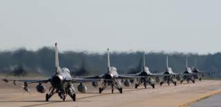 https://www.dvidshub.net/image/5536384/shaw-airmen-conduct-mass-aircraft-dispersal-exercise