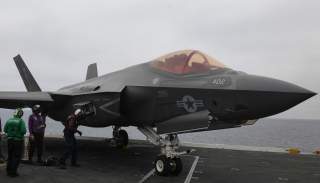 https://www.dvidshub.net/image/5583579/f-35c-lightning-ii-flight-operations-uss-nimitz-cvn-68