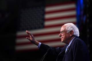 Democratic 2020 U.S. presidential candidate and U.S. Senator Bernie Sanders (D-VT) takes the stage at the New Hampshire Democratic Party state convention in Manchester, New Hampshire, U.S. September 7, 2019. REUTERS/Gretchen Ertl