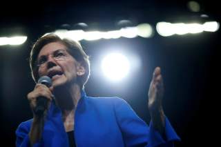 Democratic 2020 U.S. presidential candidate Sen. Elizabeth Warren speaks at a Democratic Party fundraising dinner, the Liberty and Justice Celebration, in Des Moines, Iowa, U.S. November 1, 2019. REUTERS/Eric Thayer