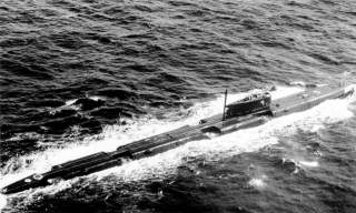https://en.wikipedia.org/wiki/Echo-class_submarine#/media/File:Submarine_Echo_II_class.jpg