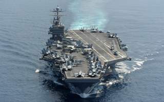 The Nimitz-class aircraft carrier USS Abraham Lincoln (CVN 72) transits the Indian Ocean.