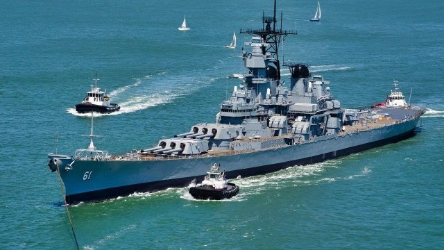 The Navy's Mighty Iowa-Class Battleships: Time for a Comeback? | The ...