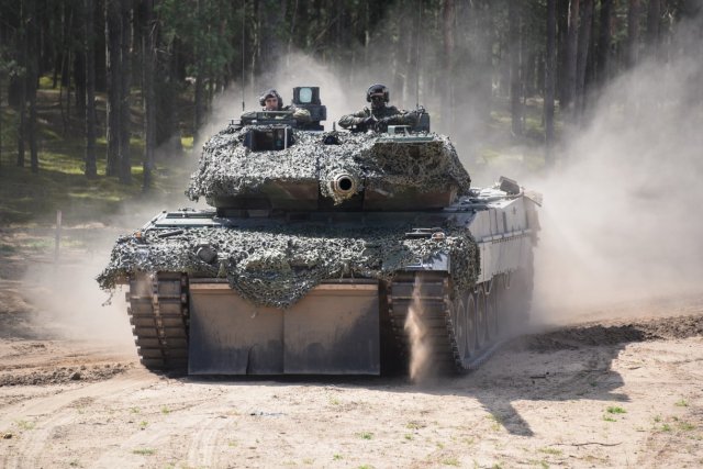 Germany’s Leopard-2 Tanks Will Help Crush Russia | The National Interest