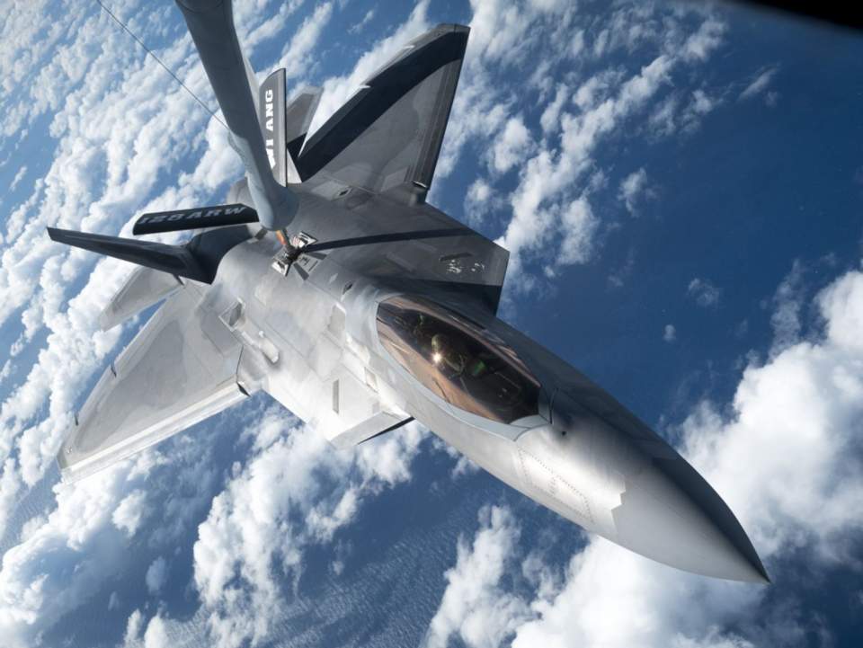 The F-22 Is One Tough Stealth Fighter (But It Has Just 1 Problem) | The ...