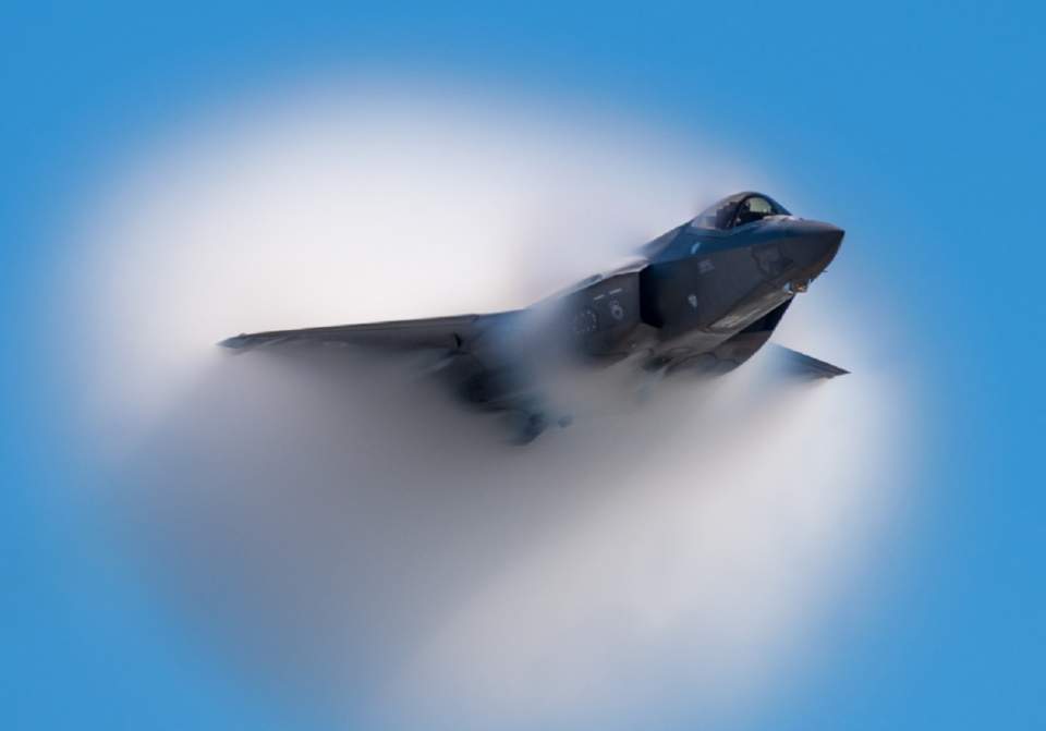 Real Top Gun: Lots of F-35 Stealth Fighters Just Fought in a Massive ...