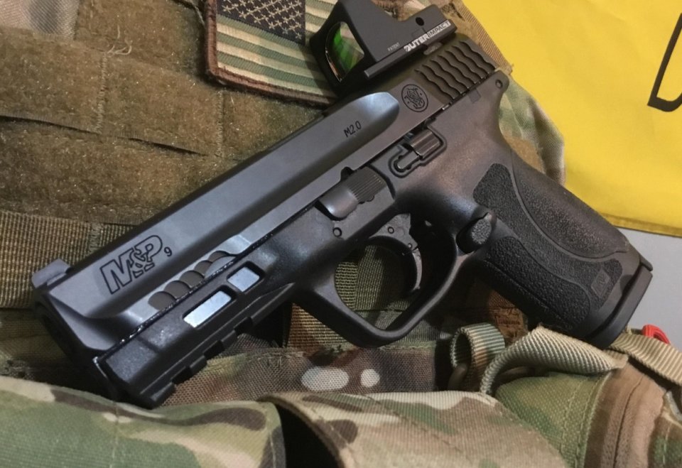 What Makes Smith & Wesson’s M&P Compact 22 So Good? | The National Interest