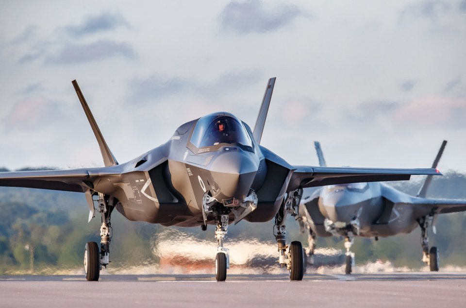 The Coming Stealth 'War': How The F-35 And Russia's Su-57 Could Duke It ...