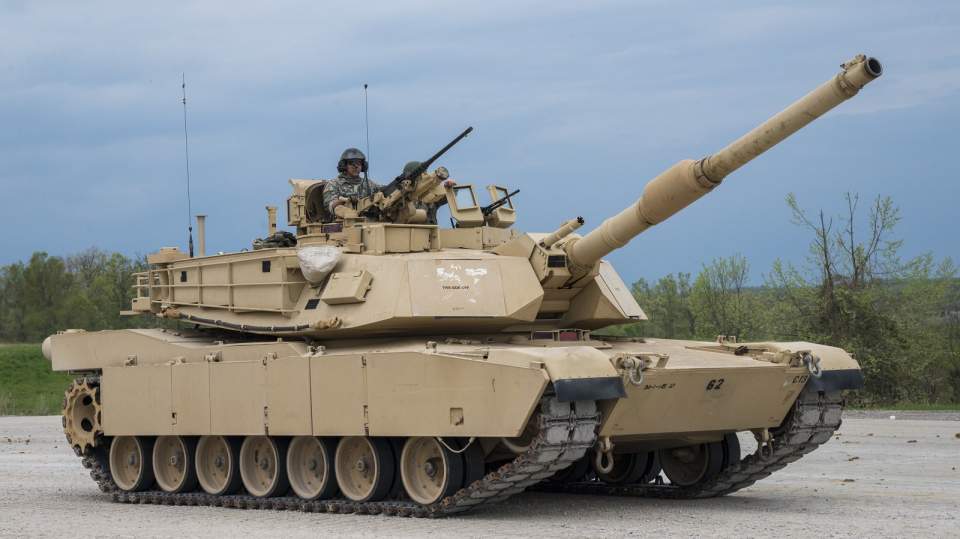 The Lowdown: The Army's 'New' M-1A2C Abrams Tank Is Coming. | The ...