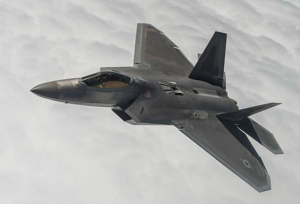 The F-22 Raptor Could Have Become A Bomber. Here's How It Could Have ...