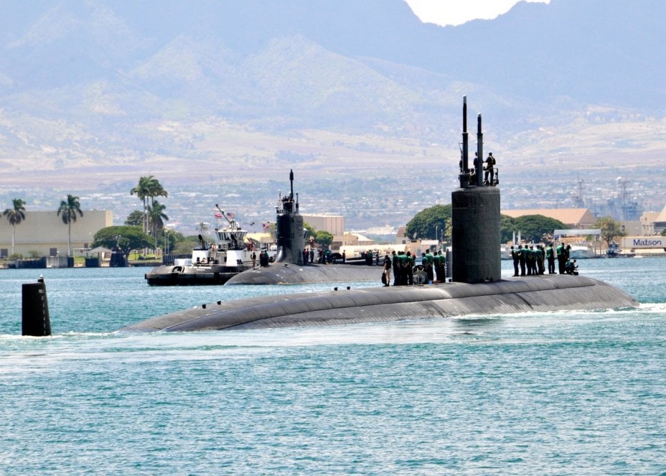 The Navy is Working Towards Submarines Armed With Underwater Lasers ...