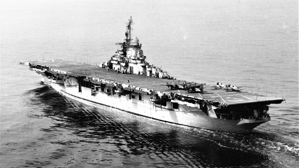 U.S. Navy Essex-Class Aircraft Carrier USS Bennington Was a World War ...