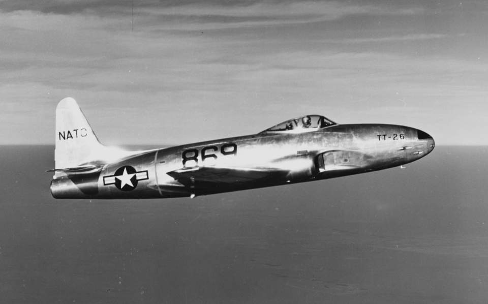 Meet the F-80 Shooting Star: The First U.S. Jet Fighter ...