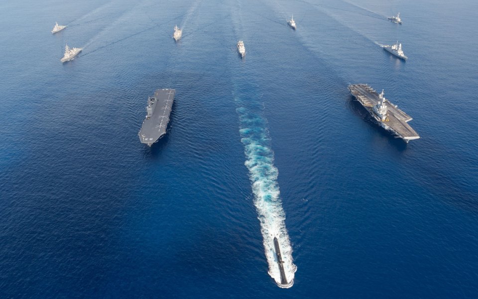 "Hybrid" Fleets: The Future of Naval Warfare?  The National Interest