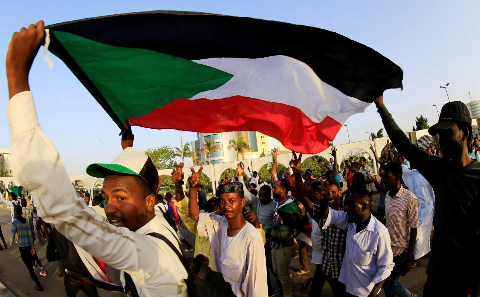 Sudan S Political Turmoil Creates Window Of Opportunity For Washington   RTX6ULR9 