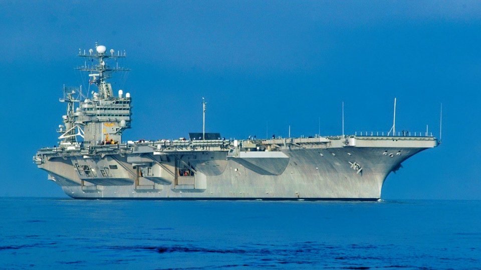 USS Carl Vinson Is a Powerhouse Aircraft Carrier Like No Other | The ...