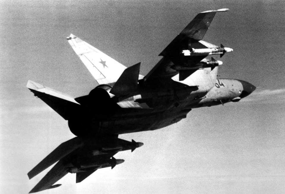 Russia Built This Jet To Shoot Down The SR-71 Spy Plane | The National ...