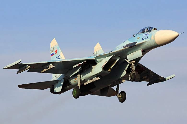 Russia's F-15 Killer: Why America (and the World) Fears the Su-27 ...