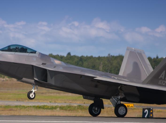 By Frank Kovalchek from Anchorage, Alaska, USA - F-22 Raptor back on terra firmaUploaded by High Contrast, CC BY 2.0, https://commons.wikimedia.org/w/index.php?curid=24575076