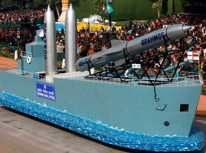 India's Brahmos supersonic cruise missiles are seen during the full dress rehearsal for the Republic Day parade in New Delhi January 23, 2009. REUTERS/B Mathur (INDIA)