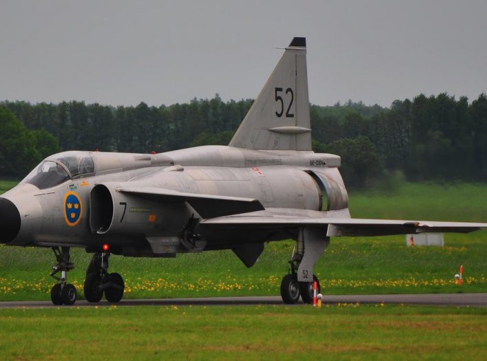 Rollout Västerås 2013 SAAB J37 Viggen. Flickr/Jean-Pierre Bovin. Creative Commons Attribution-NoDerivs 2.0 Generic license.