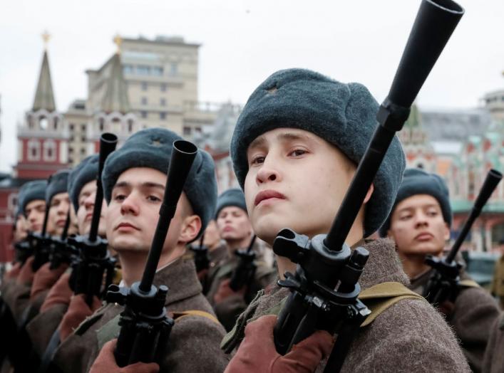 https://pictures.reuters.com/archive/RUSSIA-PARADE-REHEARSAL-RC165F41CEC0.html