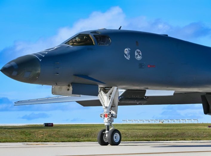 B-1B Lancer Bomber U.S. Air Force