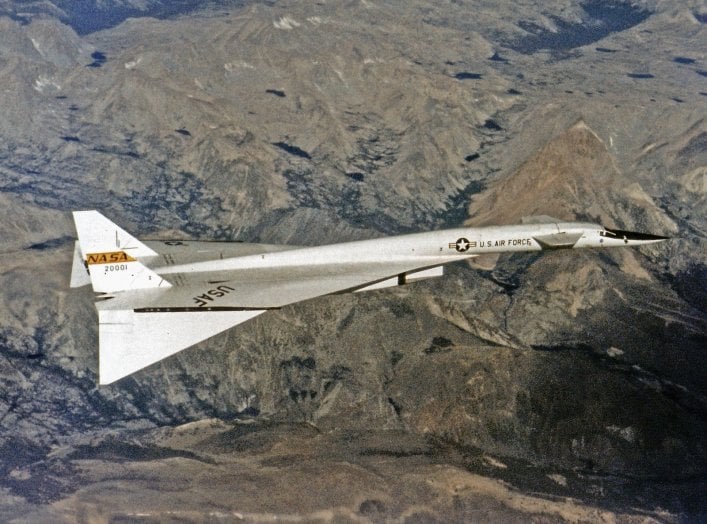 By NASA - https://www.nasa.gov/centers/dryden/multimedia/imagegallery/XB-70/EC68-2131.html, Public Domain, https://commons.wikimedia.org/w/index.php?curid=164840
