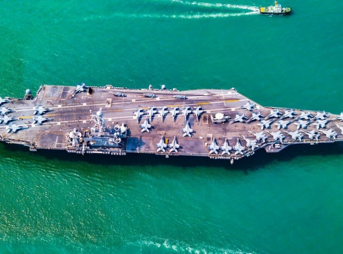 Flying Aircraft Carrier 