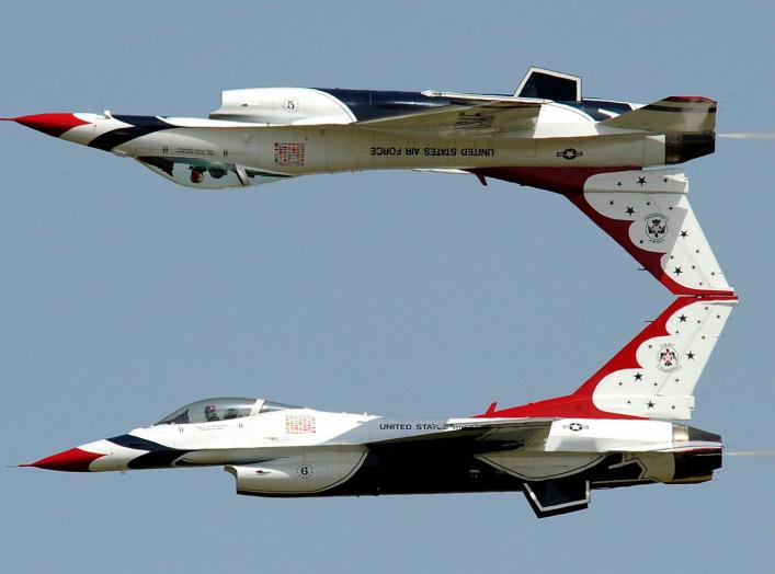 By Staff Sgt Richard Rose Jr, US Air Force - Gallery page http://afthunderbirds.com/site/media-downloads/Photo http://afthunderbirds.com/site/wp-content/uploads/2012/04/calypso-3.jpg, Public Domain, https://commons.wikimedia.org/w/index.php?curid=19378008