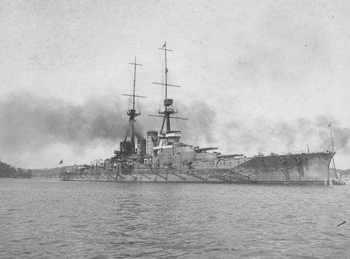 https://en.wikipedia.org/wiki/Kong%C5%8D-class_battlecruiser#/media/File:Haruna_at_Yokosuka_1916.jpg