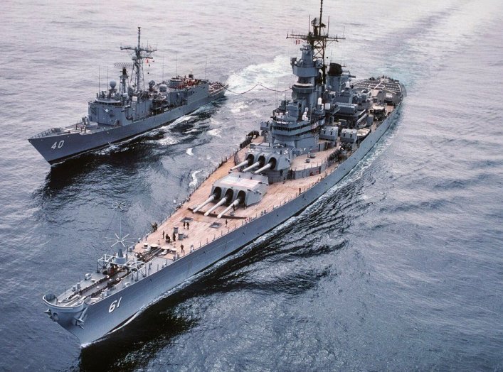 Iowa-Class Battleship 1980s U.S. Navy