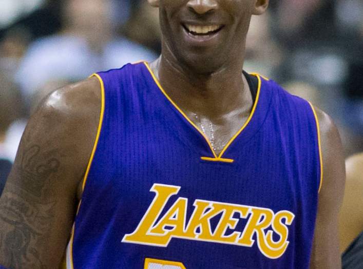 https://en.wikipedia.org/wiki/Kobe_Bryant#/media/File:Kobe_Bryant_2015.jpg