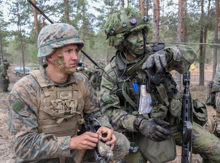 https://www.dvidshub.net/image/5388069/2nd-light-armored-reconnaissance-force-force-training-with-finnish-army-during-arrow-19