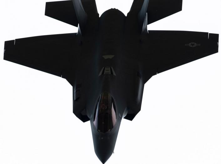 https://www.dvidshub.net/image/5601060/f-35-demo-team-brings-airpower-duluth-airshow