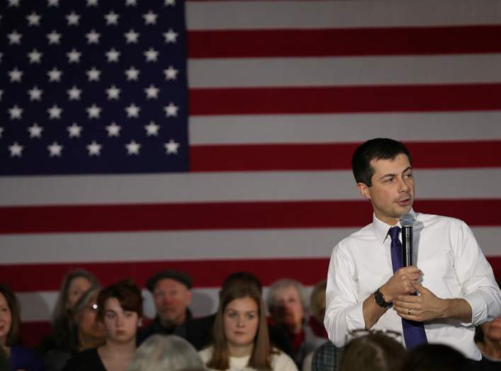 Democratic 2020 U.S. presidential candidate and former South Bend Mayor Pete Buttigieg speaks during a campaign rally in Muscatine, Iowa, U.S., January 21, 2020. REUTERS/Ivan Alvarado