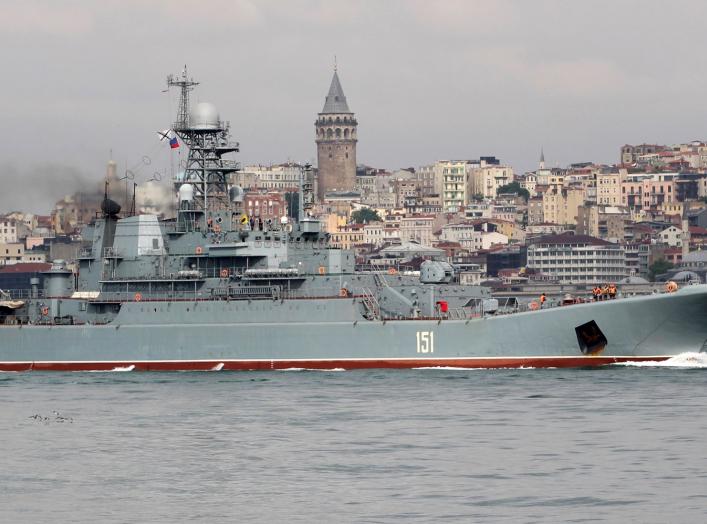 The Russian Navy's landing ship Azov sets sail in the Bosphorus, on its way to the Black Sea, in Istanbul, Turkey May 29, 2018. REUTERS/Yoruk Isik