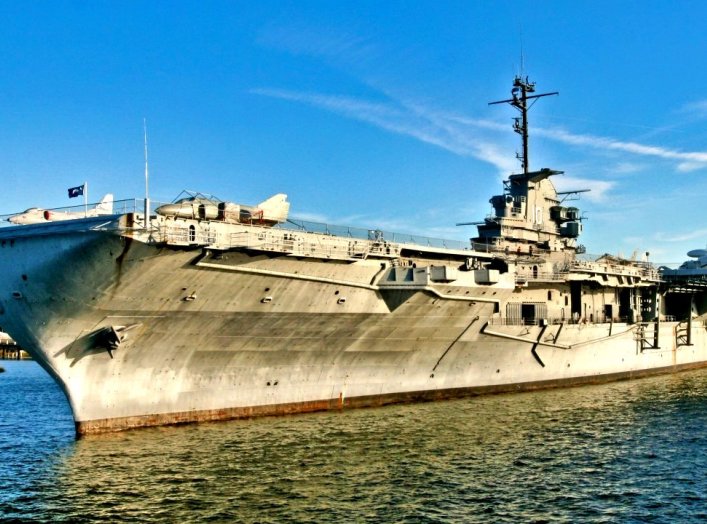 USS Yorktown CV-10