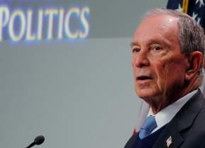 Former New York City Mayor and possible 2020 Democratic presidential candidate Michael Bloomberg speaks at the Institute of Politics at Saint Anselm College in Manchester, New Hampshire, U.S., January 29, 2019. REUTERS/Brian Snyder